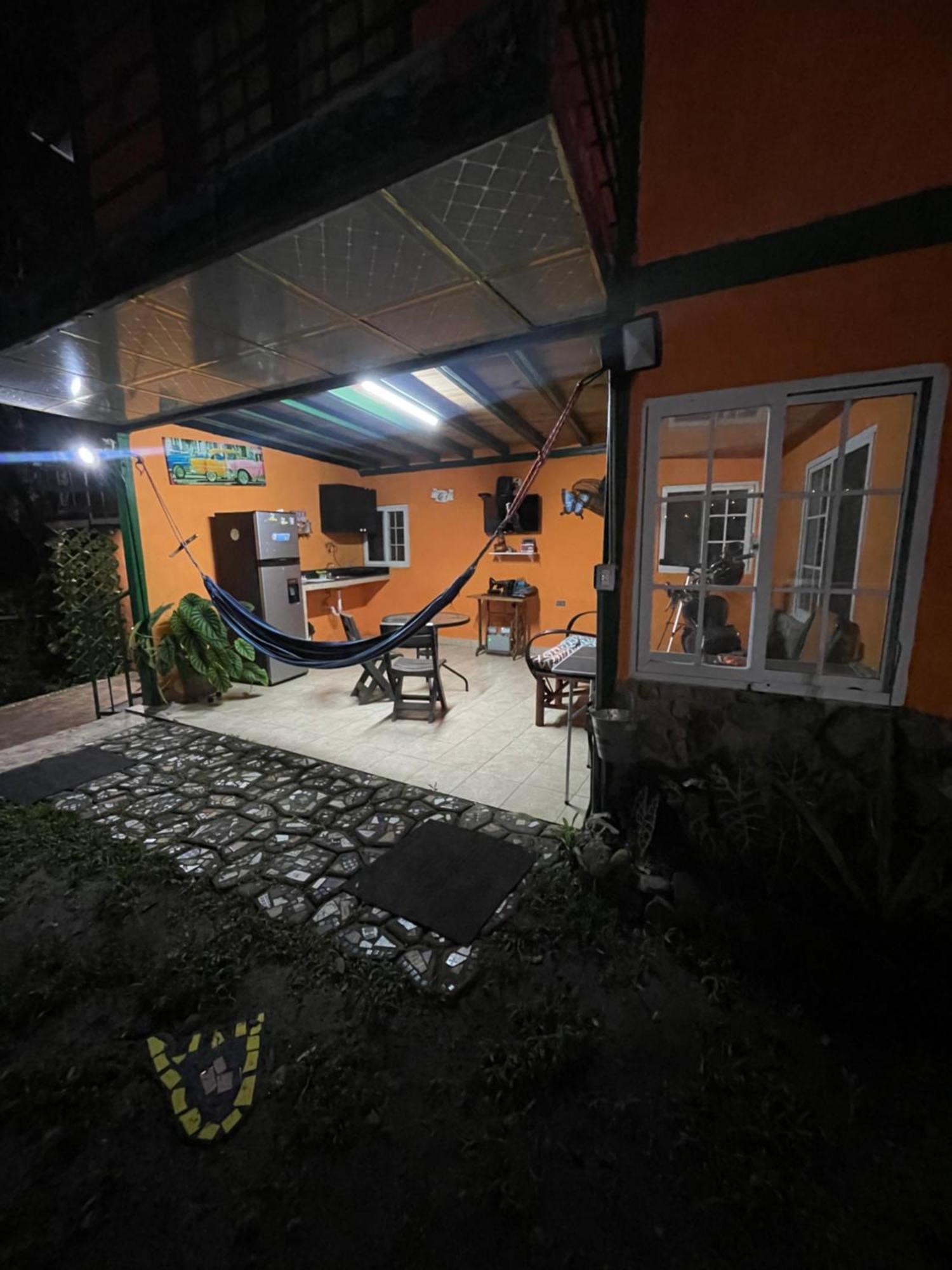 Hostal La India Dormida El Valle de Anton 外观 照片
