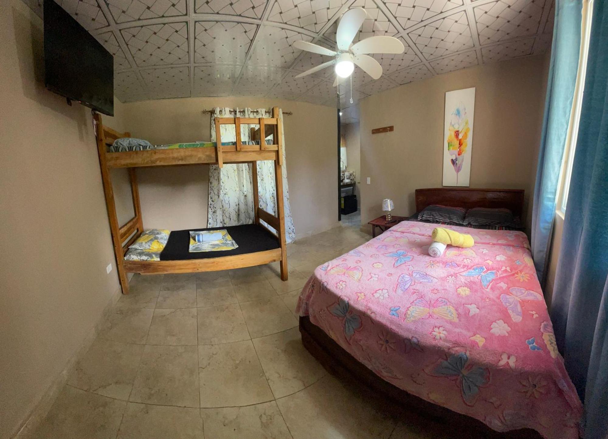 Hostal La India Dormida El Valle de Anton 外观 照片